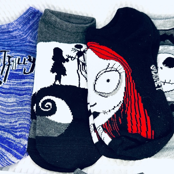 Disney's Nightmare Before Christmas Socks Bundle 12 - Picture 6 of 7